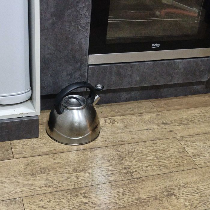 Продам чайник нержавейка