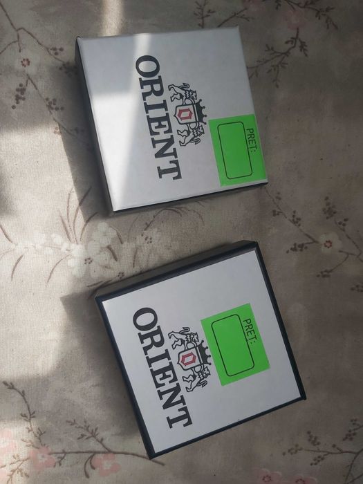 2 Ceasuri Orient editie gen feminin si masculin fullset (uzura minima)
