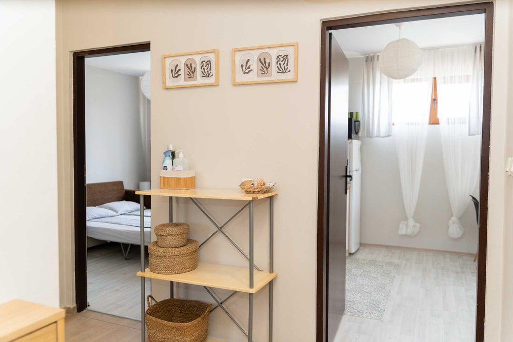 Дава се под наем Тристаен апартамент в Варна, м-т Евксиноград - 80 кв.м за 650 € - Снимка #8