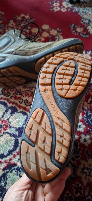 Ghete ECCO biom din piele marimea 42 pentru barbati