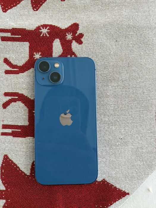 Iphone 13 синего цвета