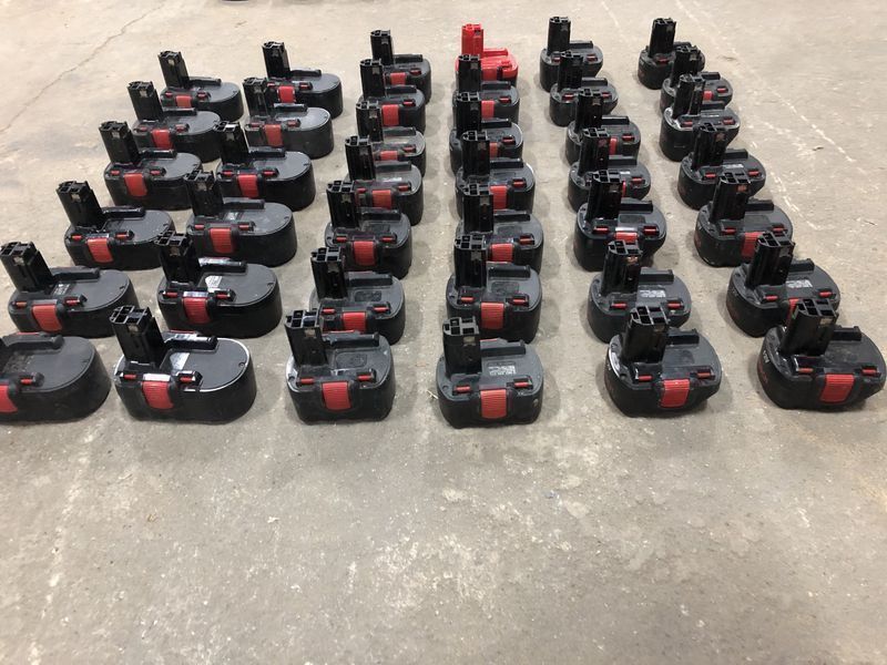 Батерии / неработещи / Bosch  14,4V, 18V