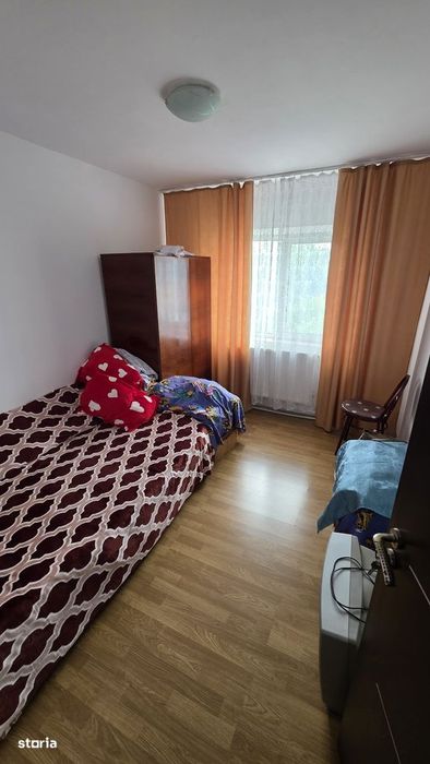 Vand ap cu 3 camere zona Cornisei H2O