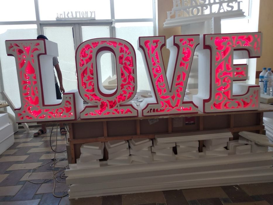 Love story uchun bezaklar