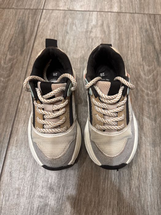 Детски маратонки зара