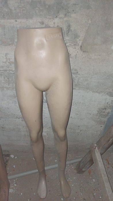 Продам 17 штук манекен