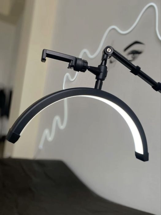 Продам лампу LUNA