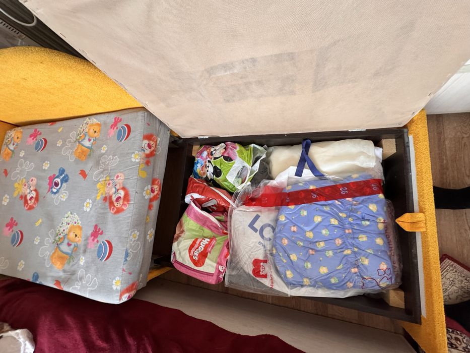 Продам десткую тахту 5000тг