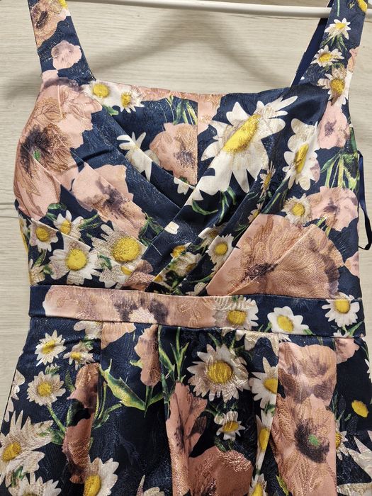 Rochie gen Zara Nissa Poema Asos Karen Millen