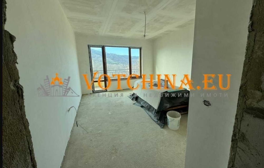 Двустаен апартамент с гледка към морето в град Каварна