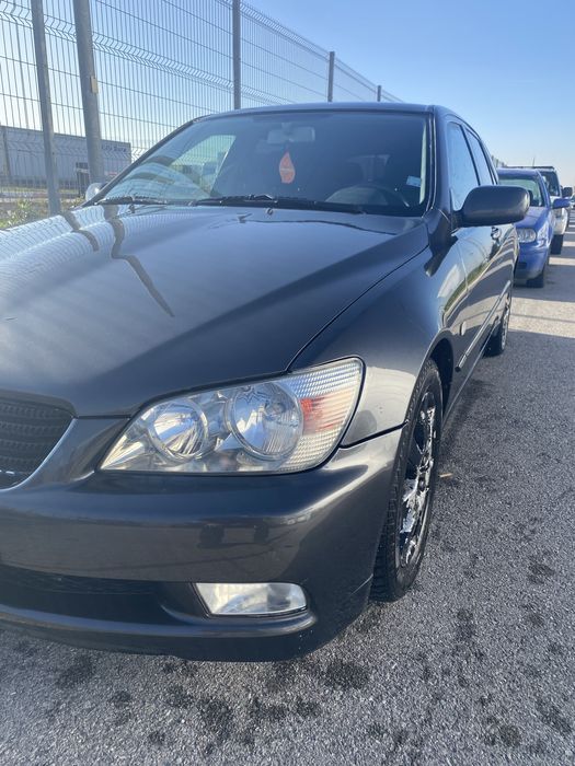 Lexus is200 - compressor