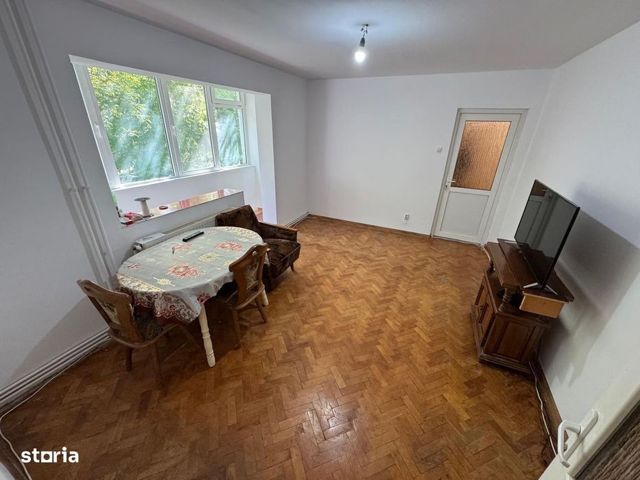Vand apartament 3 camere Gheorgheni