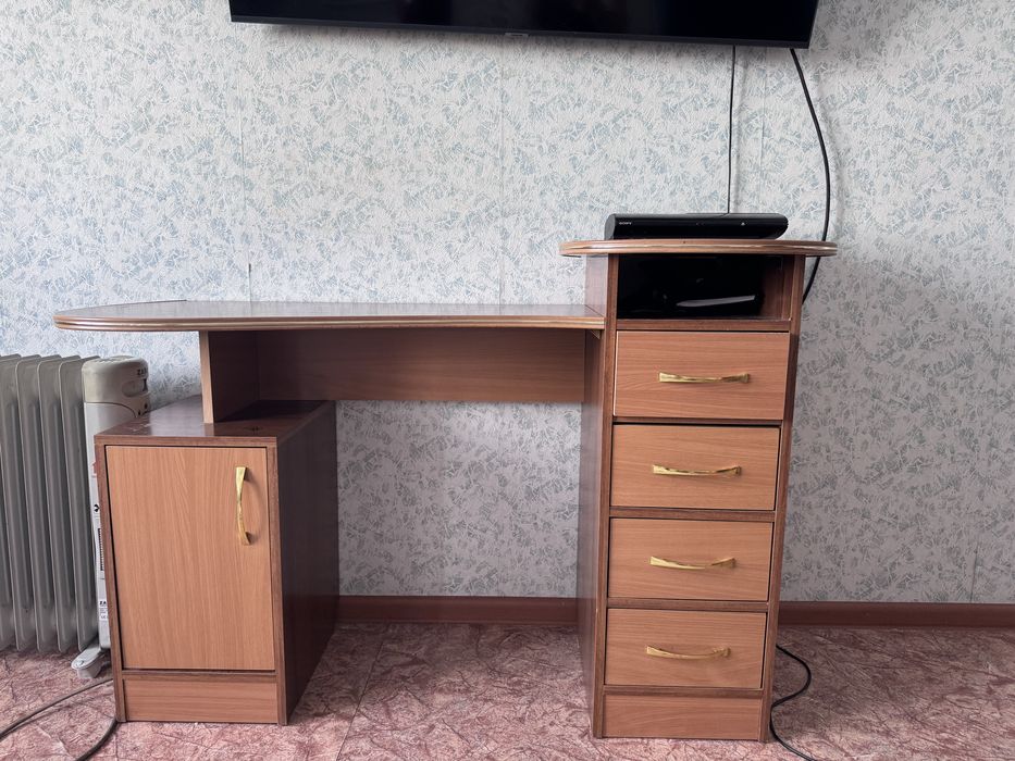 Комод очень вместительный