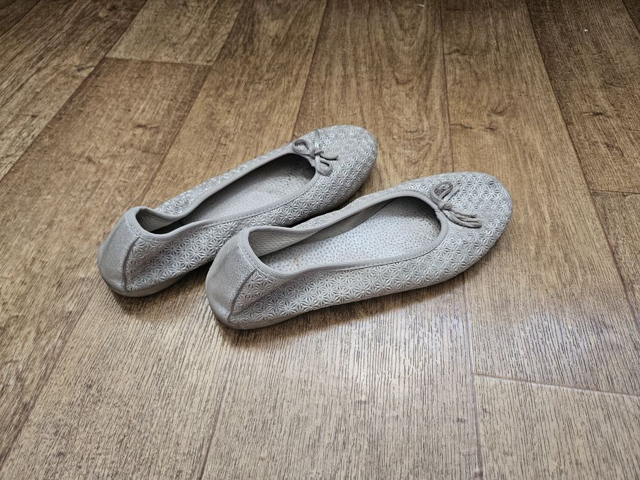 Продам женские балетки 41 р