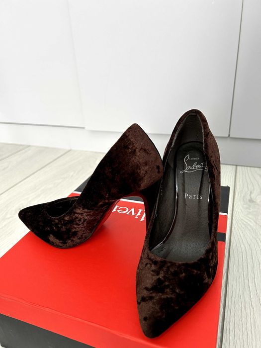 Продам Туфли замшевые 37 размера