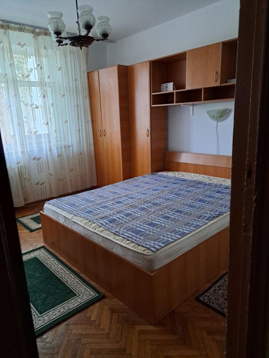 Apartament 2 camere zona Rotonda