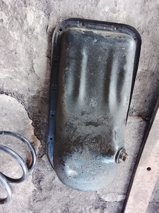 Продам поддон от ваз 21099