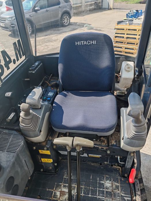 Miniexcavator Hitachi 2 tone