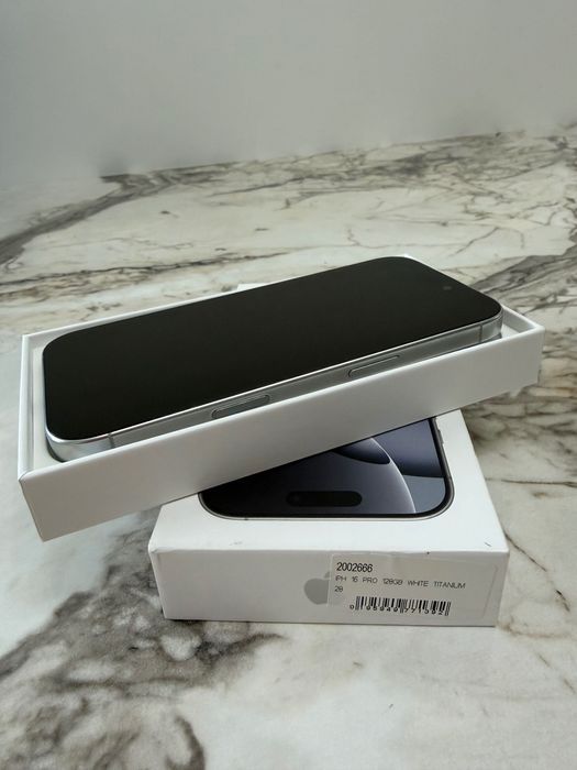 iPhone 16 pro white titanium