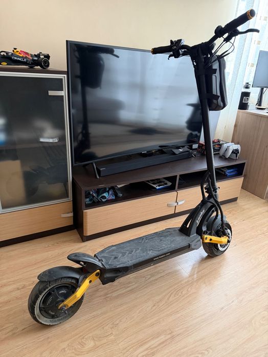 Тротинетка Kaabo MANTIS 10 2x1000