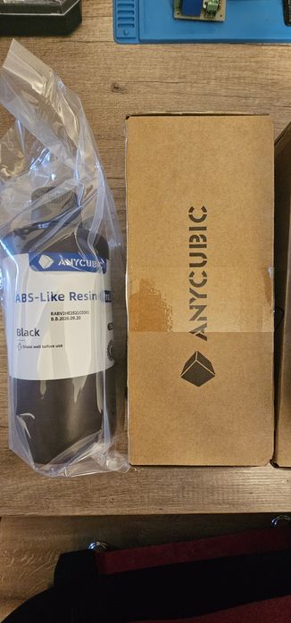 Rășină Anycubic pentru imprimantă 3D – flacon nou, sigilat