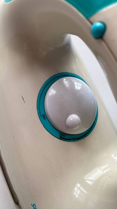 Утюг Scarlett Alan