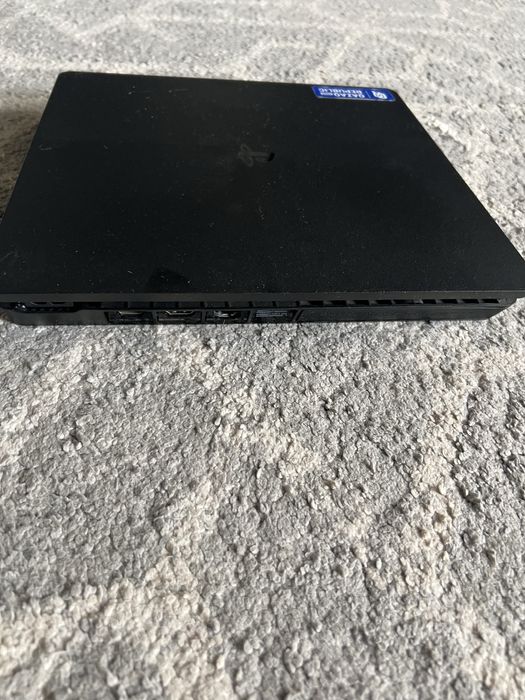 playstation 4 slim