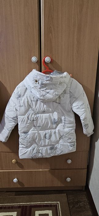 Зимняя ,теплая куртка