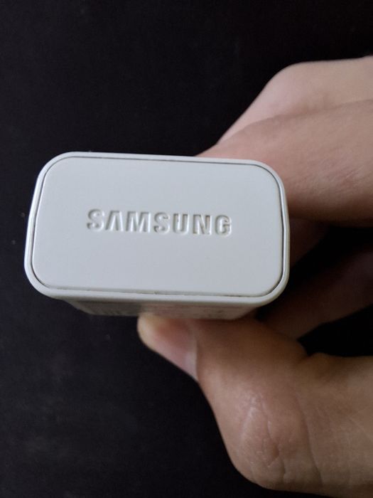 Оригинален Samsung адаптер 5V 1A USB Адаптер - EU
