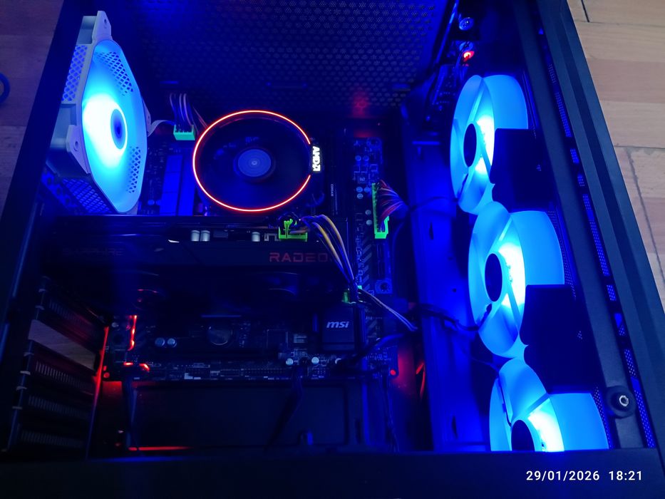 PC gaming Ryzen5 3500X 16Gb RX6600 8Gb DDR6