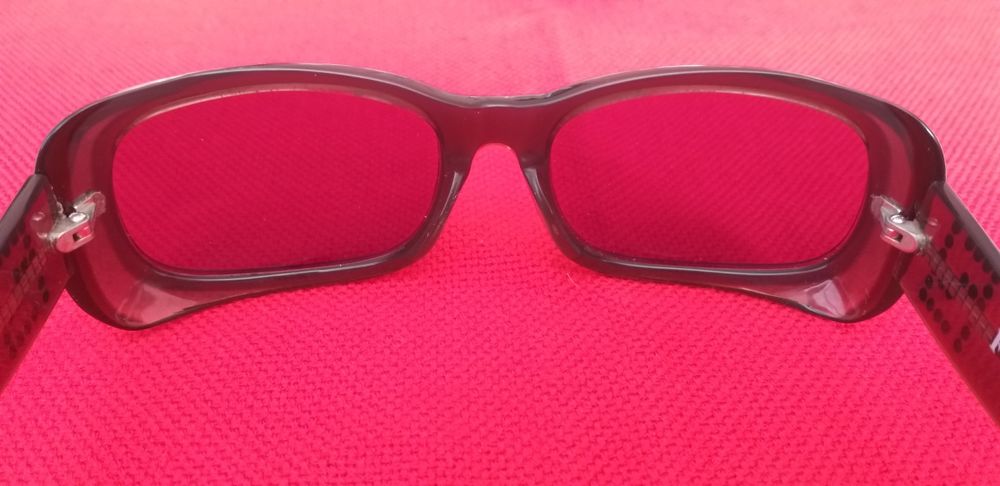 Качествени маркови дамски слънчеви очила FEND с кутияI