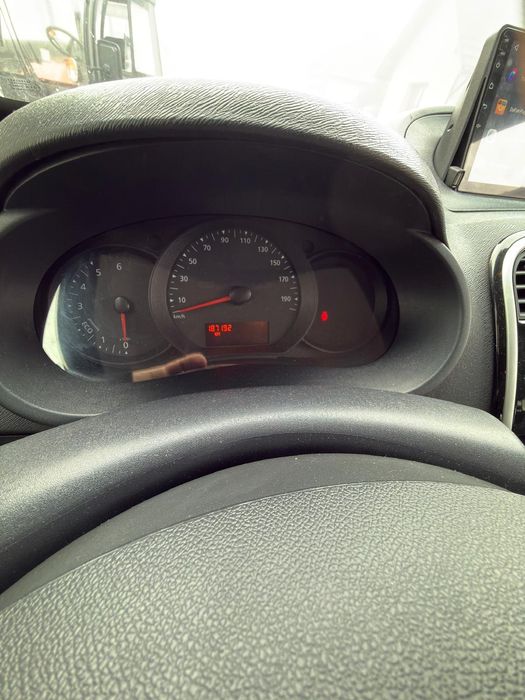 Renault kangoo 1,5 dci diesel 90 cp 7 locuri