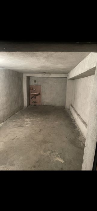 Продава се Гараж / Паркомясто в Плевен, Идеален център - 22 кв.м за 1310 €/кв.м - Снимка #1