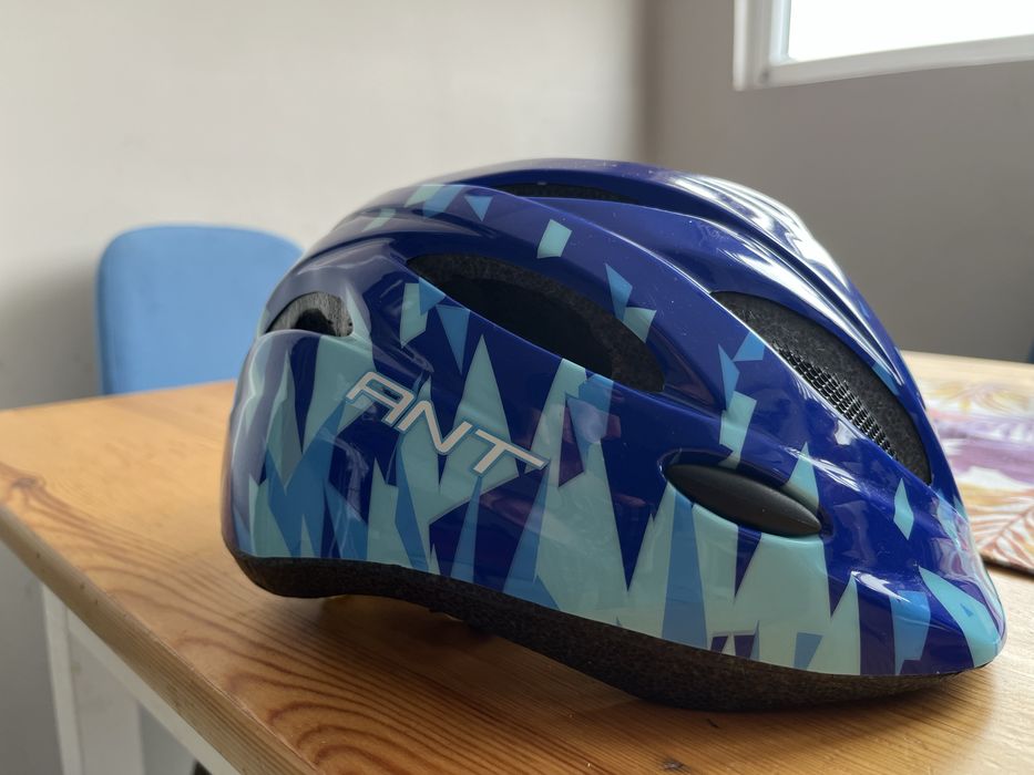 Детска каска за велосипед Force Ant