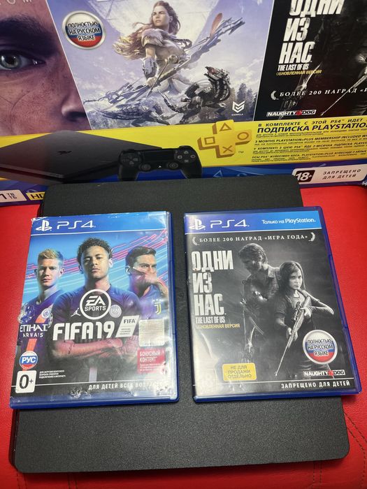 Ps4 и руль в хорошем состояний