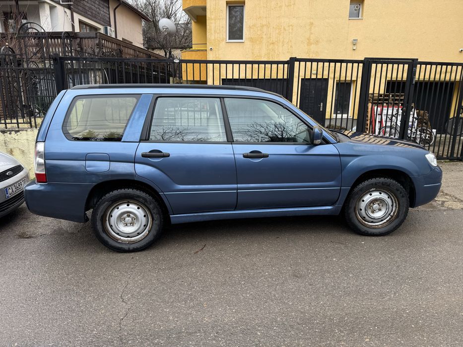 Subaru Forester 2000cc 92kw 12.2006; бензин/газ;231000км;4000€