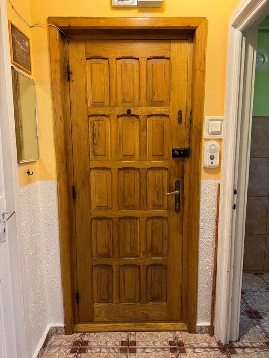 Apartament 2 camere nemobilat în Centru