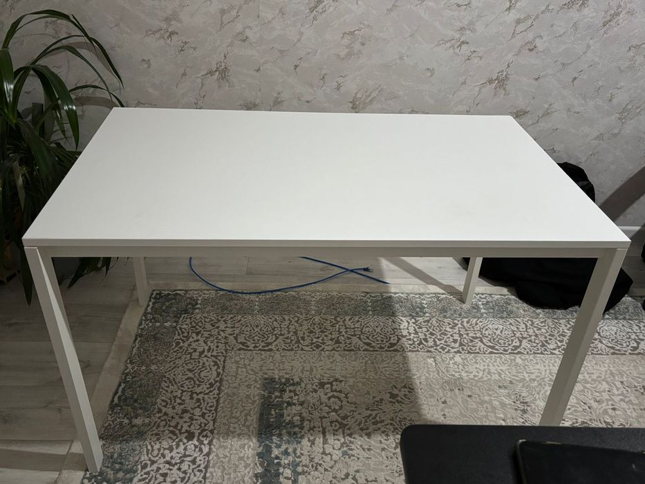 Стол компютерный