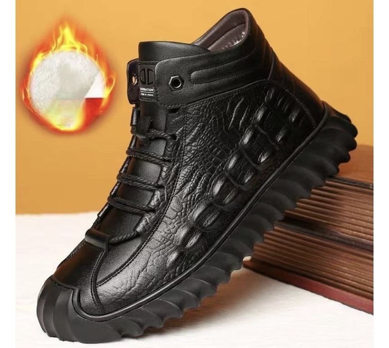 Продам полуботинки