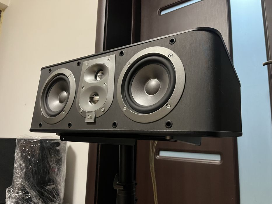 Boxa centru JBL ES25C