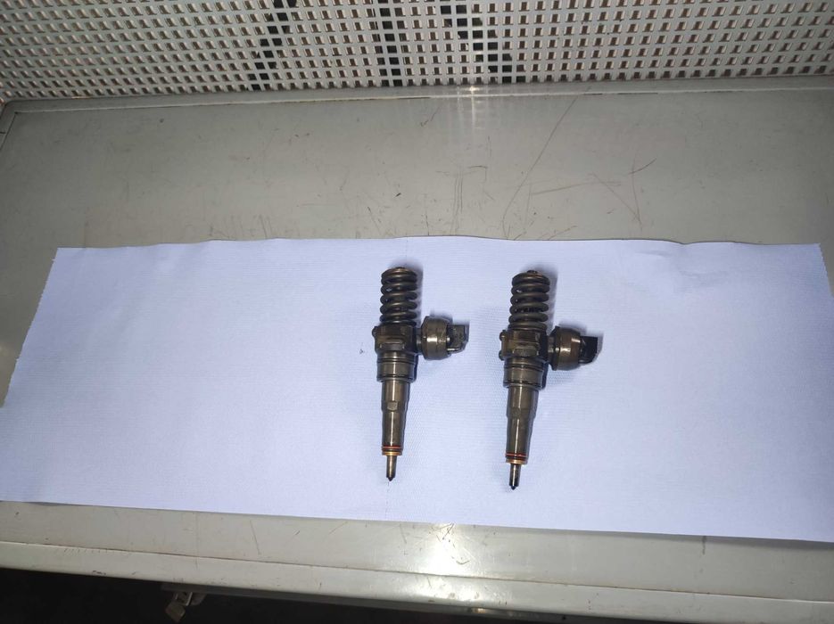 Injector injectoare volkswagen vw 2.0 BMP BMM 038130073bq CU 038130073