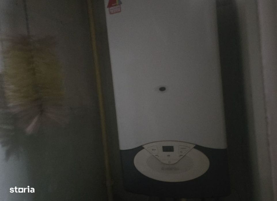 Apartament 2 camere Podu Ros-Asachi,50mp,etaj 1/4,fara risc Cod:163322