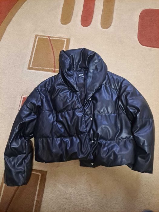 Sacouri si geci dama / Haine personale noi sau putin folosite