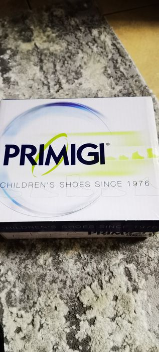 Adidași înalți primigi