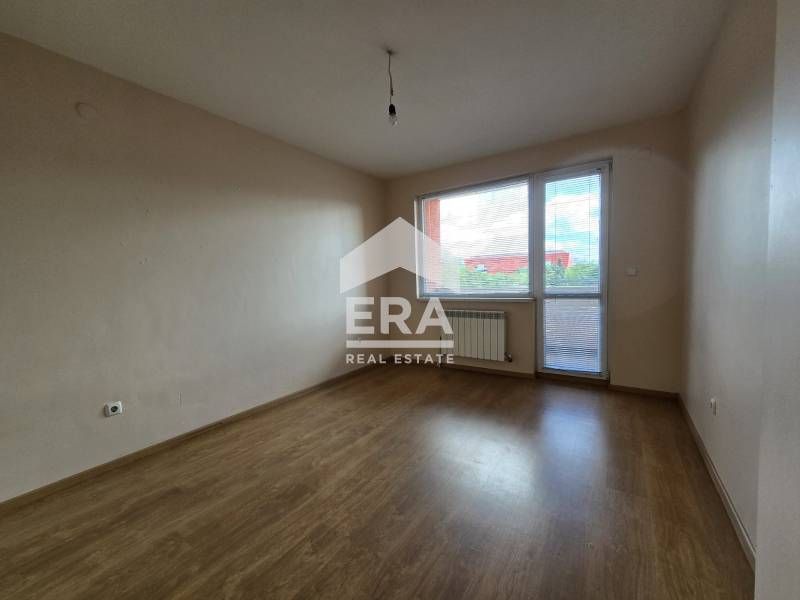 Дава се под наем Двустаен апартамент в Русе, Здравец - 72 кв.м за 229.5 € - Снимка #7