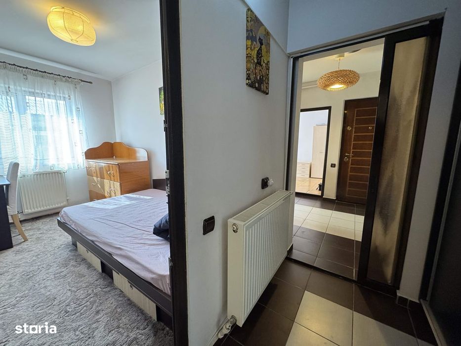 3 cam, decomandat, 60mp, et.4 cu acoperis,  mobilat+utilat, zona D-uri