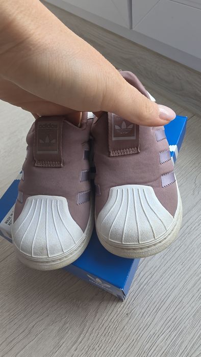 Adidas superstar marimea 24