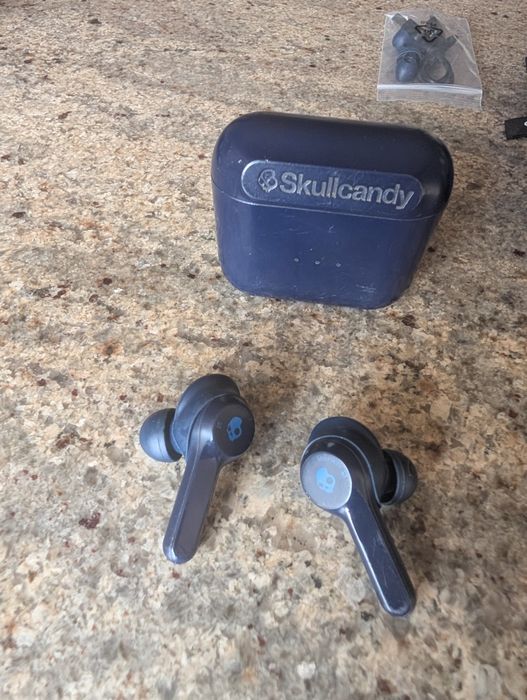 Skullcandy Indy true wireless earbuds слушалки