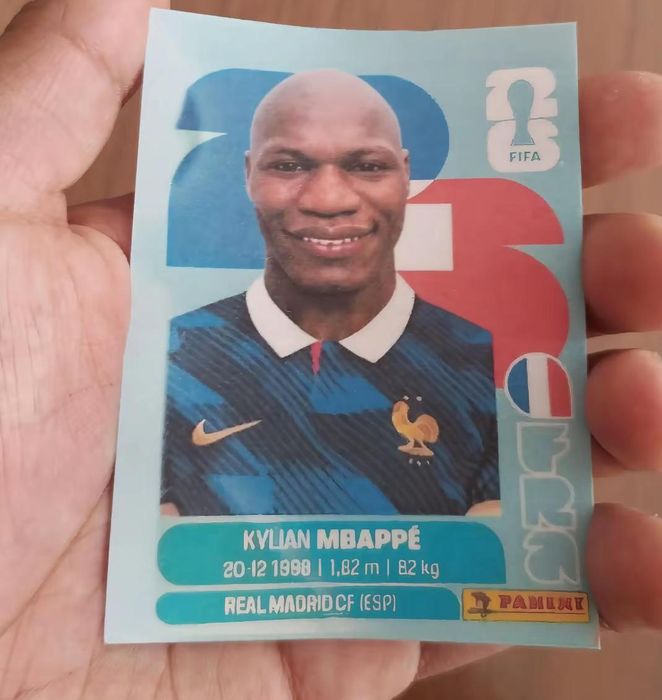 Cartonașe Panini 2026 limited edition