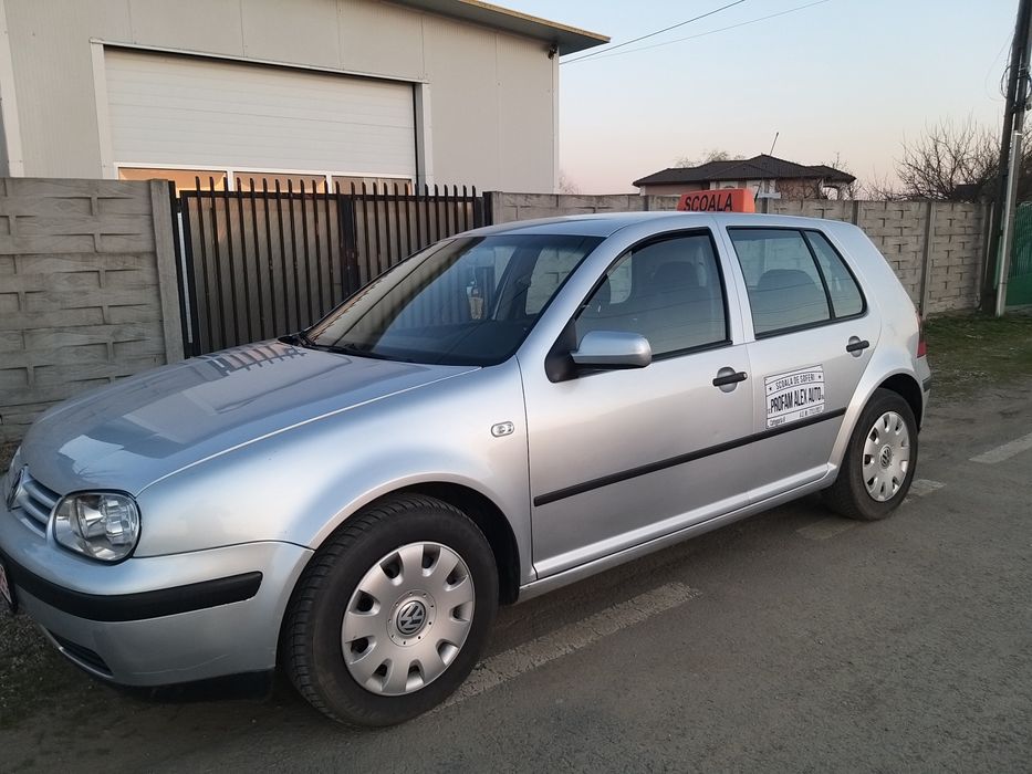 instructor cat. B masina  cutie automata.